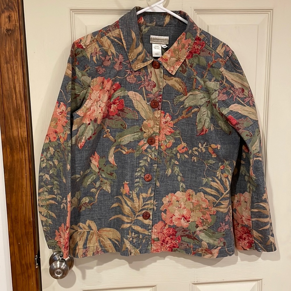 Coldwater Creek Twill jacket. Blue with peach and red hydrangeas.